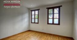 T49 – Casa en construccion dentro de condominio