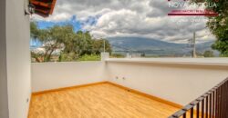T49 – Casa en construccion dentro de condominio