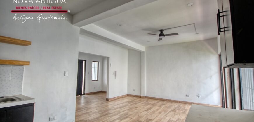 T108- Casa sin muebles en residencial San Miguel Buena Vista