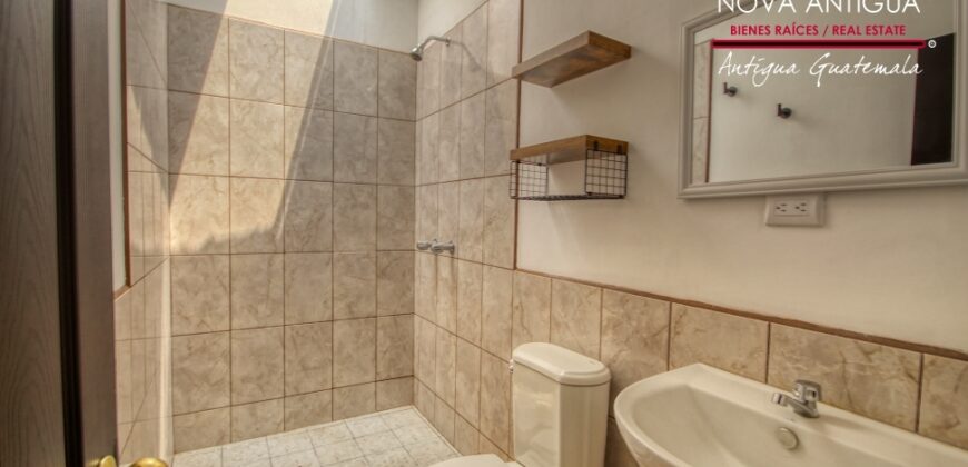 T108 – Unfurnished house in San Miguel Buena Vista residential area