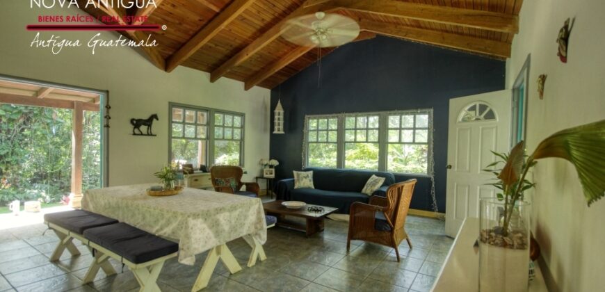 CS18 – Furnished cabin in exclusive residential area of Escuintla