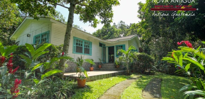 CS18 – Cabaña amueblada en exclusivo residencial de Escuintla