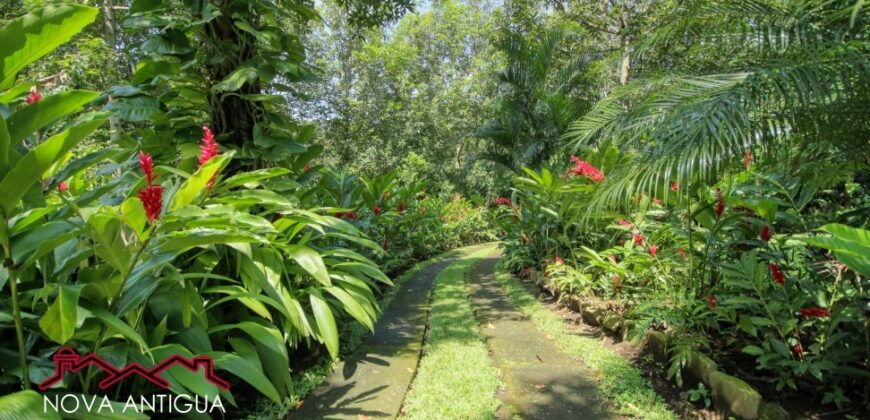 CS18 – Furnished cabin in exclusive residential area of Escuintla