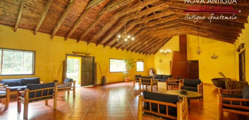 CS17 – Furnished cabin in an exclusive residential area of Escuintla