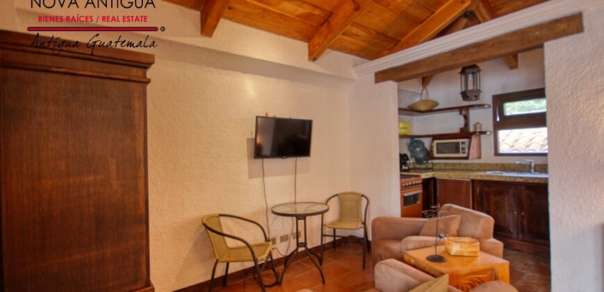 A4236 – Apartamento en residencial Jacarandas