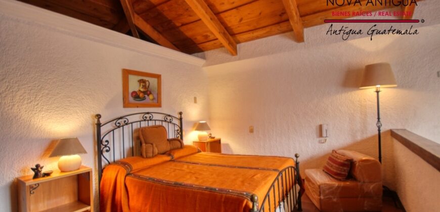 A4236 – Apartamento en residencial Jacarandas