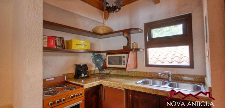 A4236 – Apartment in residential Jacarandas