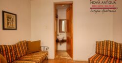 A4236 – Apartamento en residencial Jacarandas