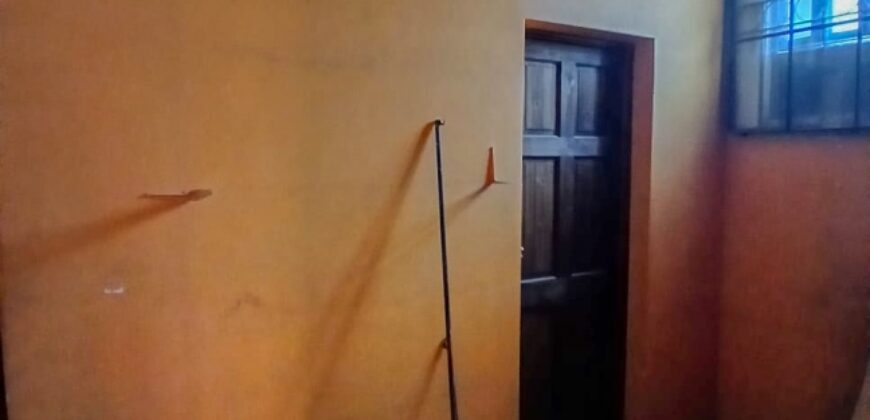 A4235 – Local en el centro de Antigua a poca distancia del parque central