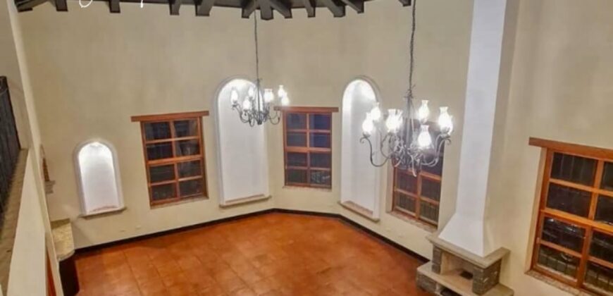 F489 – Casa en venta en residencial Bella Vista