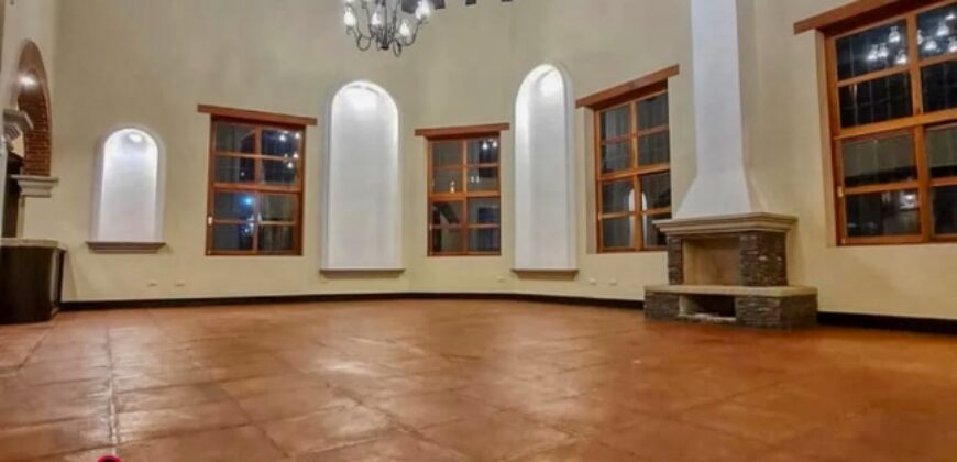 F489 – Casa en venta en residencial Bella Vista