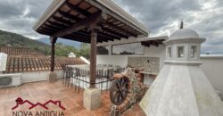 B149 – Casa en venta en residencial en el sector del Calvario