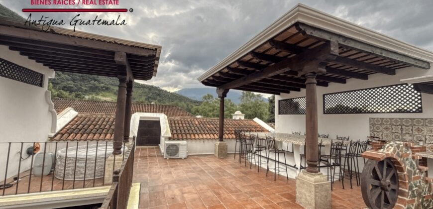 B149 – House for sale in a residential area in the Calvario sector