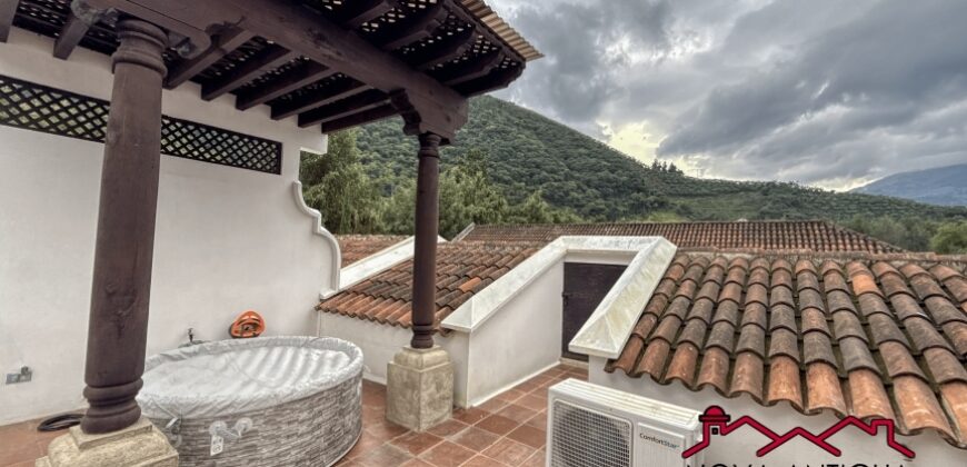 B149 – House for sale in a residential area in the Calvario sector