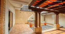 D72 – Casa en remodelacion en el area de Panorama
