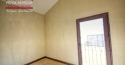 D72 – Casa en remodelacion en el area de Panorama