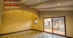 D72 – Casa en remodelacion en el area de Panorama