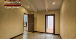 D72 – Casa en remodelacion en el area de Panorama