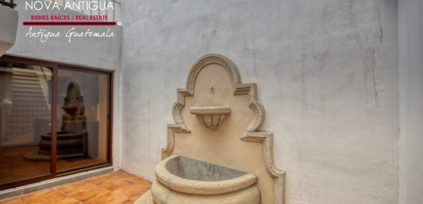 D72 – Casa en remodelacion en el area de Panorama