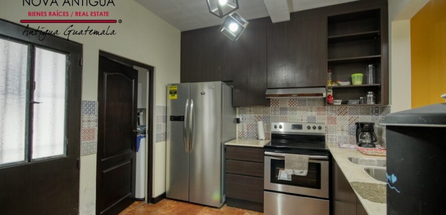 T109 – Acogedora casa en residencial Hacienda del Comendador