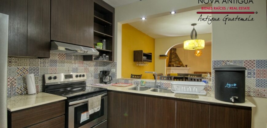 T109 – Cozy house in the Hacienda del Comendador residential area