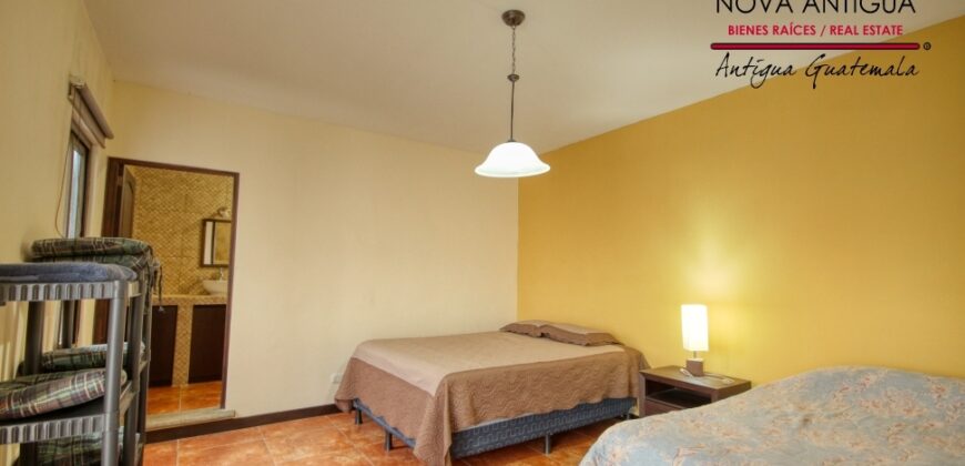 T109 – Cozy house in the Hacienda del Comendador residential area