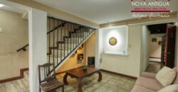 F364 – Casa fuera de condominio en el area de las Victorias, Jocotenango