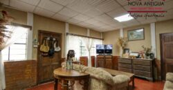 F364 – Casa fuera de condominio en el area de las Victorias, Jocotenango