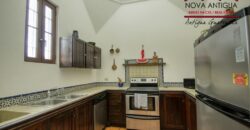 A4239 – Cozy Loft for Rent in Downtown Antigua