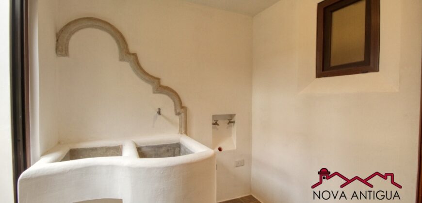 F363 – Casa en renta lista para estrenar en el area de Jocotenango