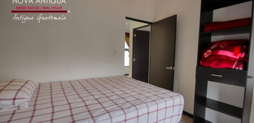 J139-Furnished two-story house for rent