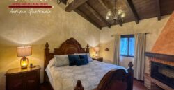 B149 – Casa en venta en residencial en el sector del Calvario