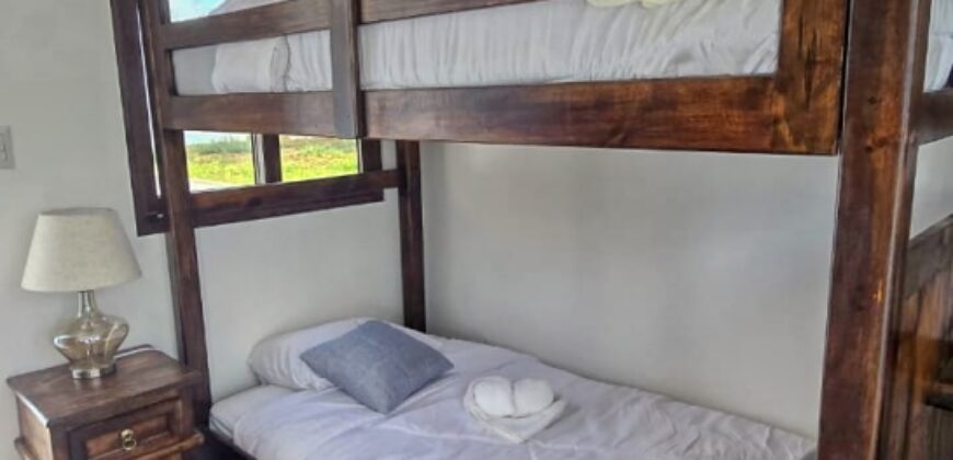 I481 – Casa en renta en residencial Barrios Coloniales