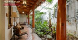 A4240 – Short-term rental in the center of Antigua Guatemala