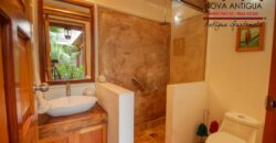 A4240 – Short-term rental in the center of Antigua Guatemala