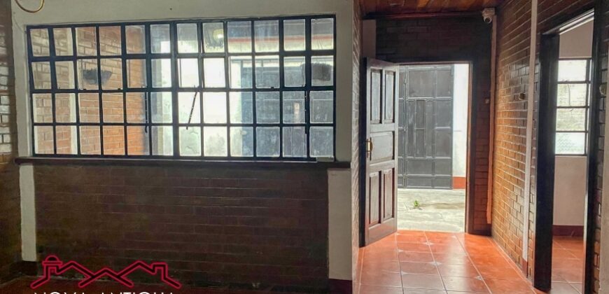 F365 – House outside the residential area in Las Victorias, Jocotenango