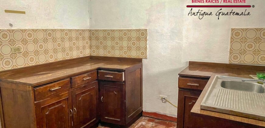 F365 – Casa fuera de residencial en el area de las Victorias Jocotenango