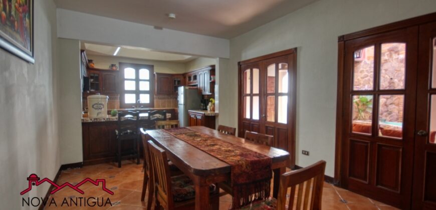 J142 – Casa en renta en Bosarreyes Ciudad Vieja Sac. sobre carretera RN 14