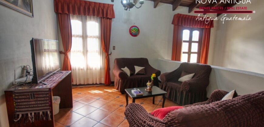 J142 – House for Rent in Bosarreyes, Ciudad Vieja, Sac., on Highway RN 14