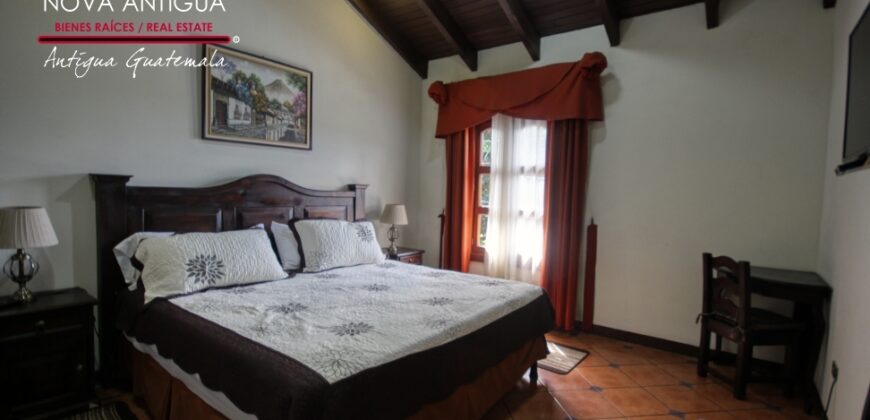 J142 – House for Rent in Bosarreyes, Ciudad Vieja, Sac., on Highway RN 14