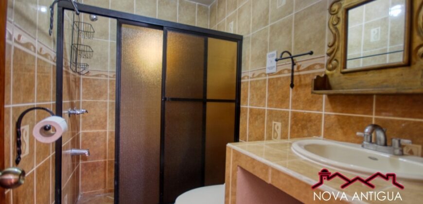 J142 – Casa en renta en Bosarreyes Ciudad Vieja Sac. sobre carretera RN 14