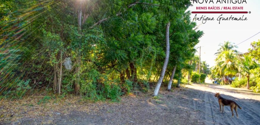 CS20 – Land for sale