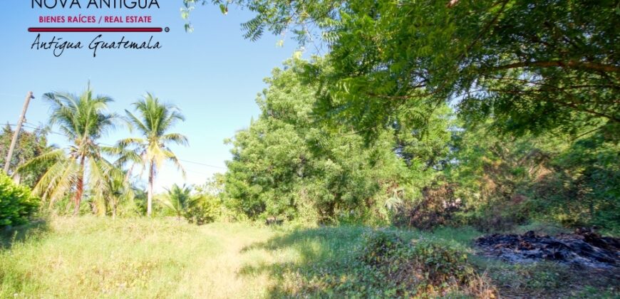 CS20 – Land for sale