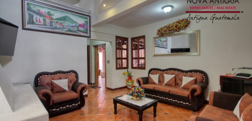 J142 – House for Rent in Bosarreyes, Ciudad Vieja, Sac., on Highway RN 14