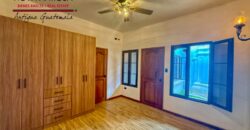 J143 – Casa estilo colonial con amplios espacios y 4 habitaciones en zona exclusiva