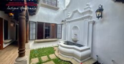 J143 – Colonial-style house with spacious rooms and 4 bedrooms in an exclusive area