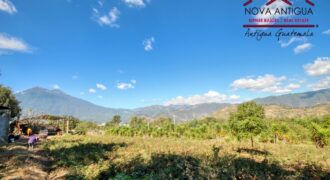 J144 – Land for sale in the Ciudad Vieja area