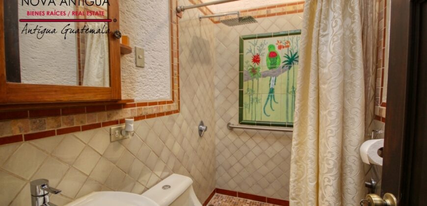 H113 – Acogedora casa en San Pedro el Alto