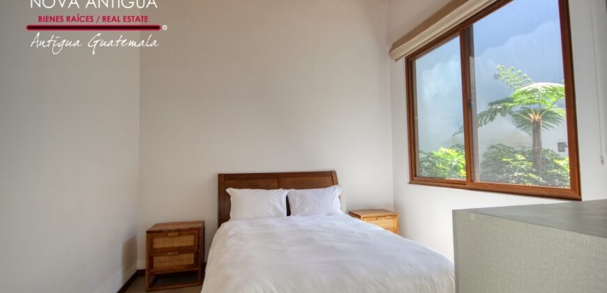 SI17 – Newly built house in the Santa Ines area