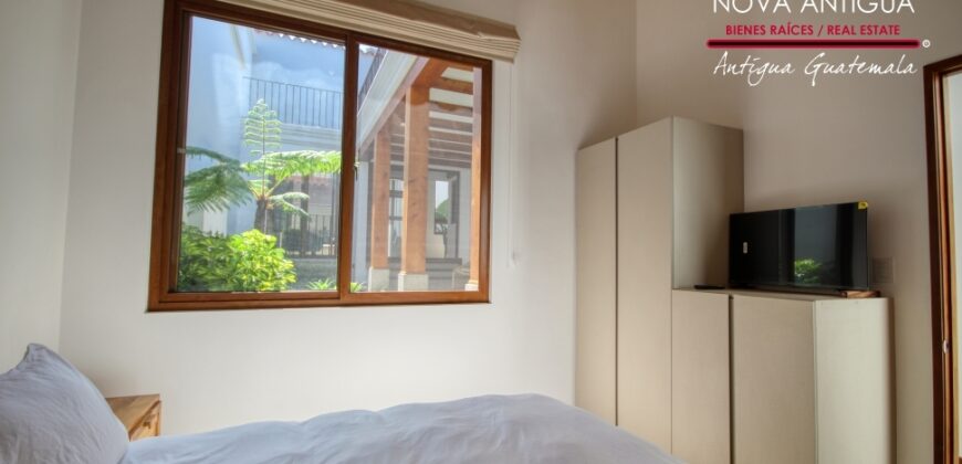 SI17 – Newly built house in the Santa Ines area